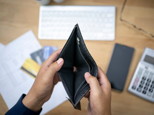 a-bnpl-customer-with-an-empty-wallet-640x480-1 A BNPL customer with an empty wallet