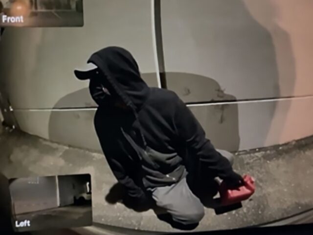arizona-tesla-terrorist-caught-on-film-640x480-1 Arizona Tesla Terrorist caught on film