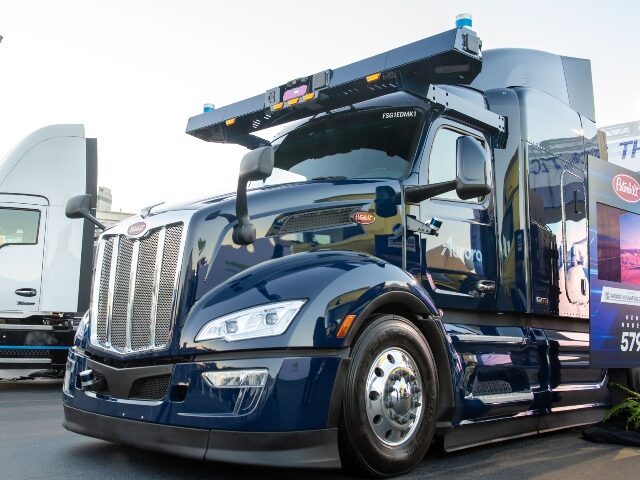 aurora-driverless-semi-truck-640x480-1 Aurora driverless semi truck