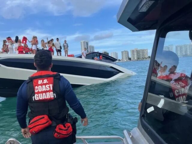 coast-guard-rescues-bikini-babes-from-sinking-yacht-640x480-1 Coast Guard rescues bikini babes from sinking yacht