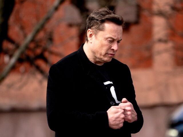 elon-musk-looking-troubled-by-tesla-news-640x480-1 Elon Musk looking troubled by Tesla news