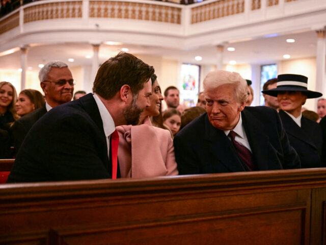 GettyImages-2194331156 US President-elect Donald Trump speaks with Vice President-elect JD Vance (L) during a chu