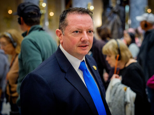 GettyImages-2208889323 WASHINGTON, DC - APRIL 10: Rep. Eric Burlison (R-MO) walks through Statuary Hall before a