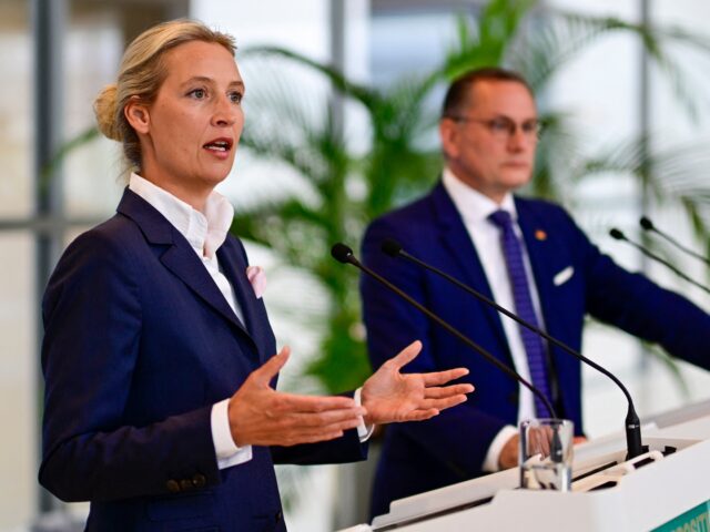 gettyimages-2212986935-1-640x480-1 Co-leaders of the far-right Alternative for Germany (AfD) party Alice Weidel (L) and Tino