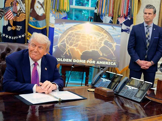 gettyimages-2216139641-640x480-1 U.S. President Donald Trump speaks alongside Secretary of Defense Pete Hegseth in the Oval