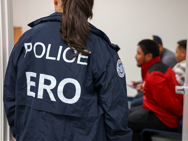 ICE-officers-conduct-enforcement-operations-Florida-Jan-23-flickr ICE officers conduct enforcement operations in Delray Beach, Florida on Jan. 23.