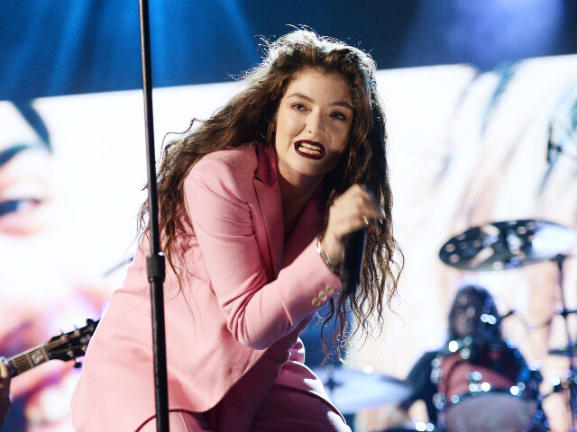 lorde performs onstage at the 29th Annual Rock And Roll Hall Of Fame Induction Ceremony at Barcl