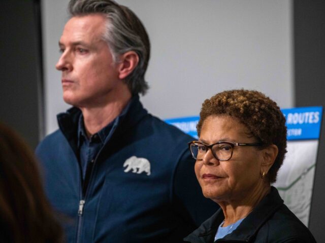 Newsom Bass (Francine Orr/ Los Angeles Times via Getty) LOS ANGELES, CA NOVEMBER 12, 2023: Governor Gavin Newsom, left, and Los Angeles Mayor Kare