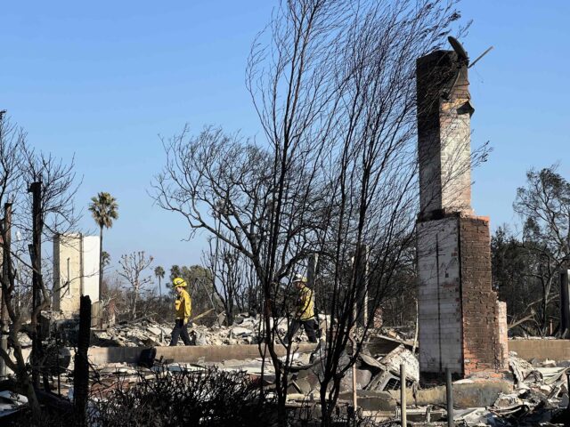 palisades-fire-cal-fire-joel-pollak-breitbart-news-640x480-1 Palisades fire Cal Fire (Joel Pollak : Breitbart News)