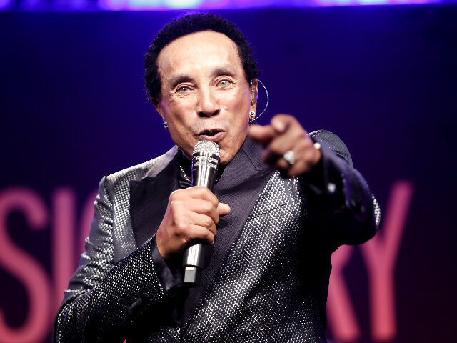 SmokeyRobinson BEVERLY HILLS, CALIFORNIA - OCTOBER 11: Smokey Robinson performs on stage as the stars com