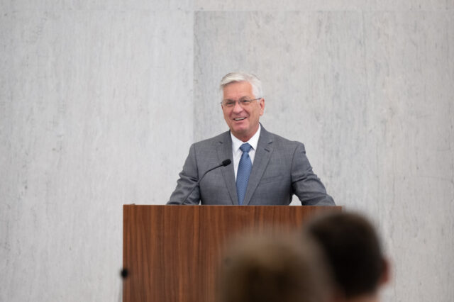 Christopher Waller On August 19, 2024, Governor Waller delivered welcoming remarks at the 2024 Summer Worksho