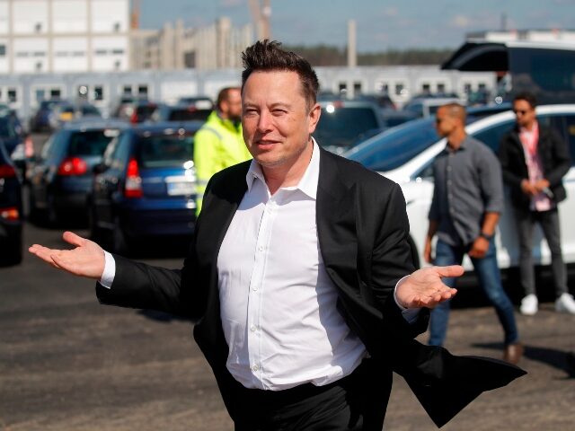 elon-musk-at-tesla-event-640x480-1 Elon Musk at Tesla event