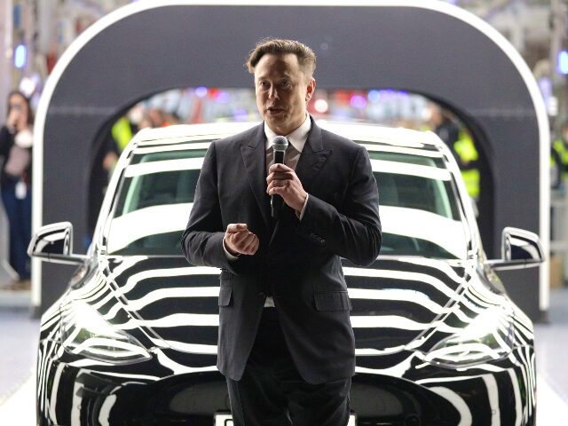 elon-musk-speaking-in-germany-640x480-1 Elon Musk speaking in Germany