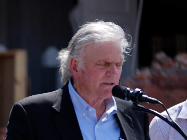 Franklin Graham (1) Republican presidential nominee former President Donald Trump listens as Rev. Franklin Gra