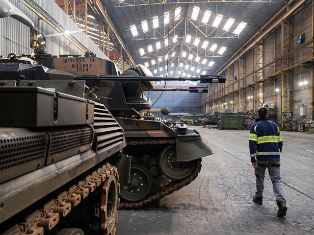 GettyImages-2206632673 A Flakpanzer Gepard anti-aircraft gun tank at the OIP Land Systems SA factory in Tournai,