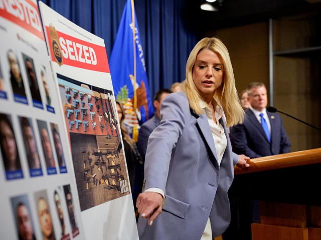 GettyImages-2213192103 WASHINGTON, DC - MAY 6: U.S. Attorney General Pam Bondi points to a photograph of Heribert