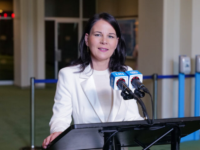 gettyimages-2218379328-1-640x480-1 NEW YORK, NY - JUNE 02: German Federal Minister for Foreign Affairs Annalena Baerbock addr