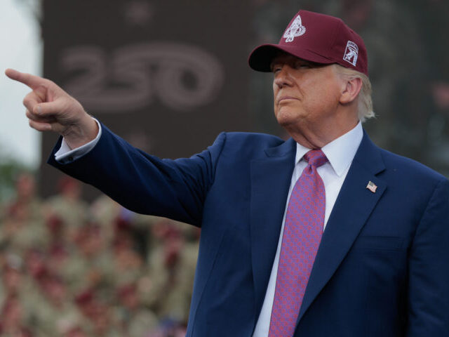 President Trump Visits Fort Bragg To Honor U.S. Forces FORT BRAGG, NORTH CAROLINA - JUNE 10: U.S. President Donald Trump takes the stage during a