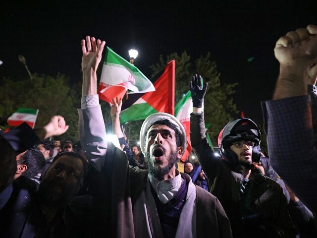 iranian-protesters-640x480-1 Iranian protesters