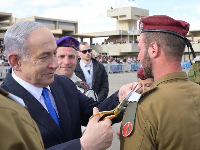netanyahu-idf-amos-ben-gershom-gpo-640x480-1 Netanyahu IDF (Amos Ben-Gershom, GPO)