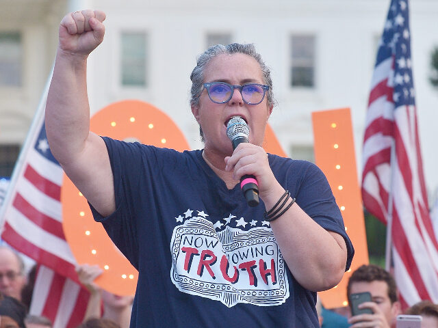 rosieodonnell <> part of the #KremlinAnnex singing protest in front of the White House on August 6