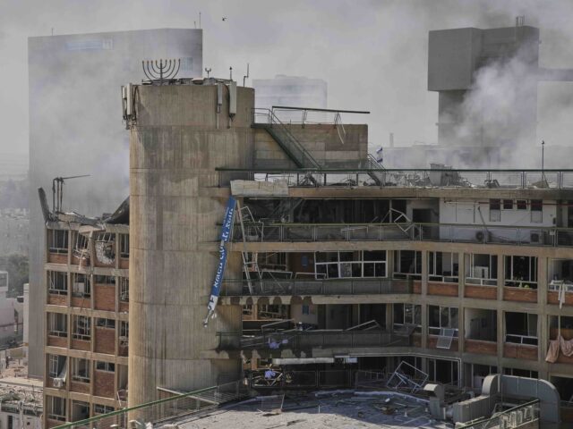 soroka-medical-center-associated-press-640x480-1 Soroka Medical Center (Associated Press)