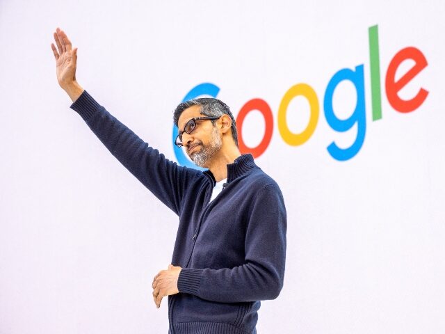 sundar-pichai-of-google-waves-to-his-paid-supporters-640x480-1 Sundar Pichai of Google waves to his paid supporters