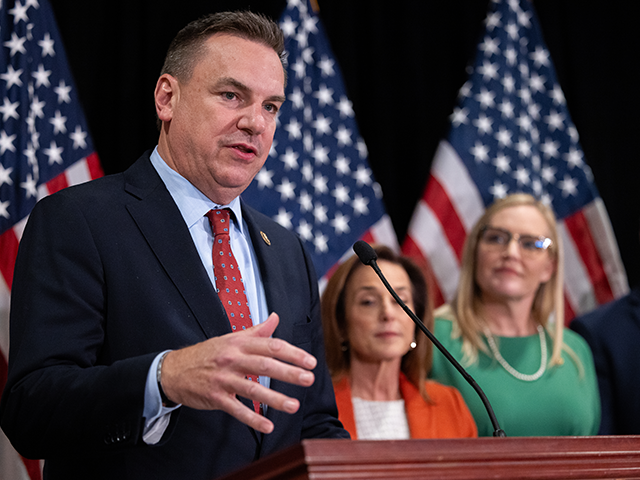richard-hudson-getty WASHINGTON DC, UNITED STATES - NOVEMBER 13: Congressman Richard Hudson (R-NC) speaks at a